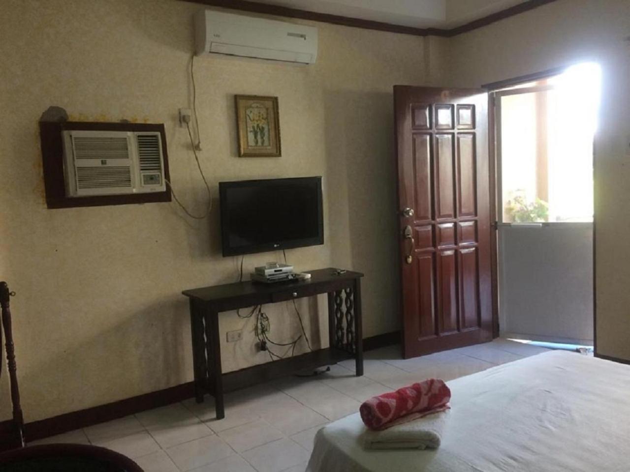 Sunrise Apartelle Olongapo Exterior photo