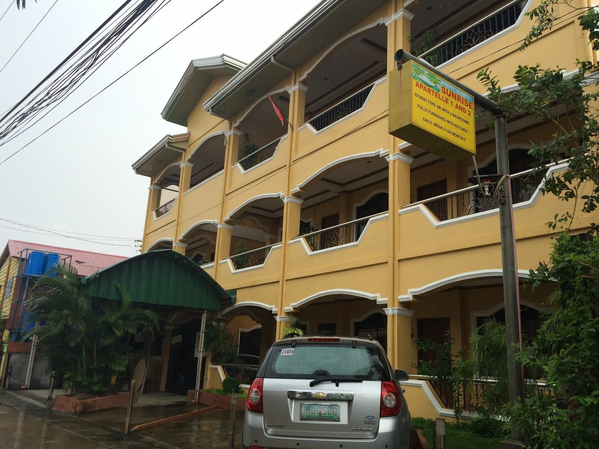 Sunrise Apartelle Olongapo Exterior photo