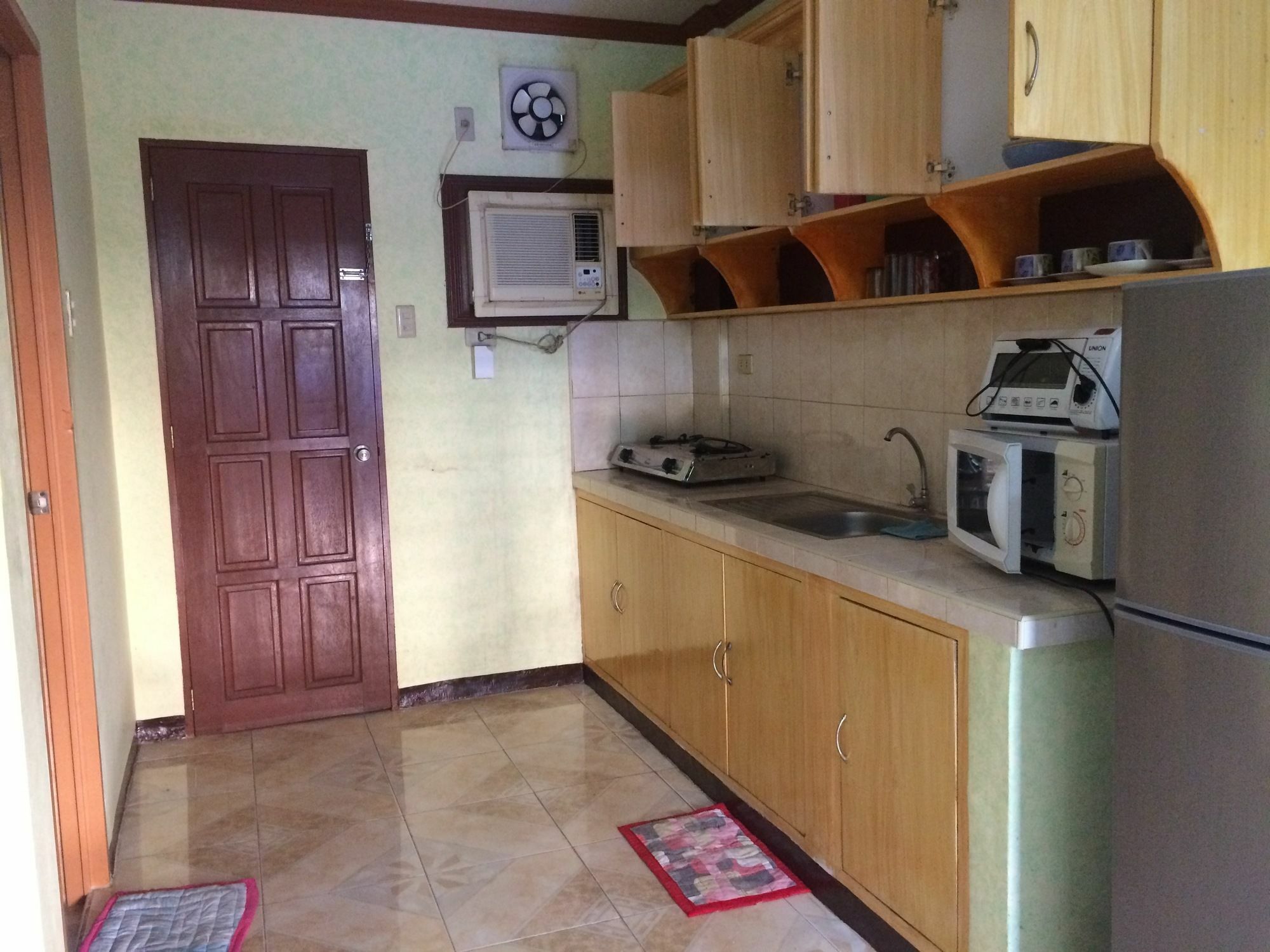 Sunrise Apartelle Olongapo Exterior photo